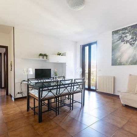 Mysa Properties - Casa Chicca, Flat With Lake View Terrace Perledo Exteriér fotografie